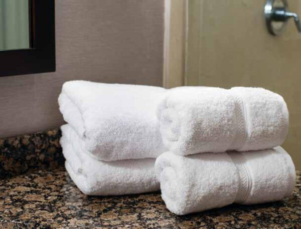 Hotel Towels Wholesale 27×54 Bath Towel White